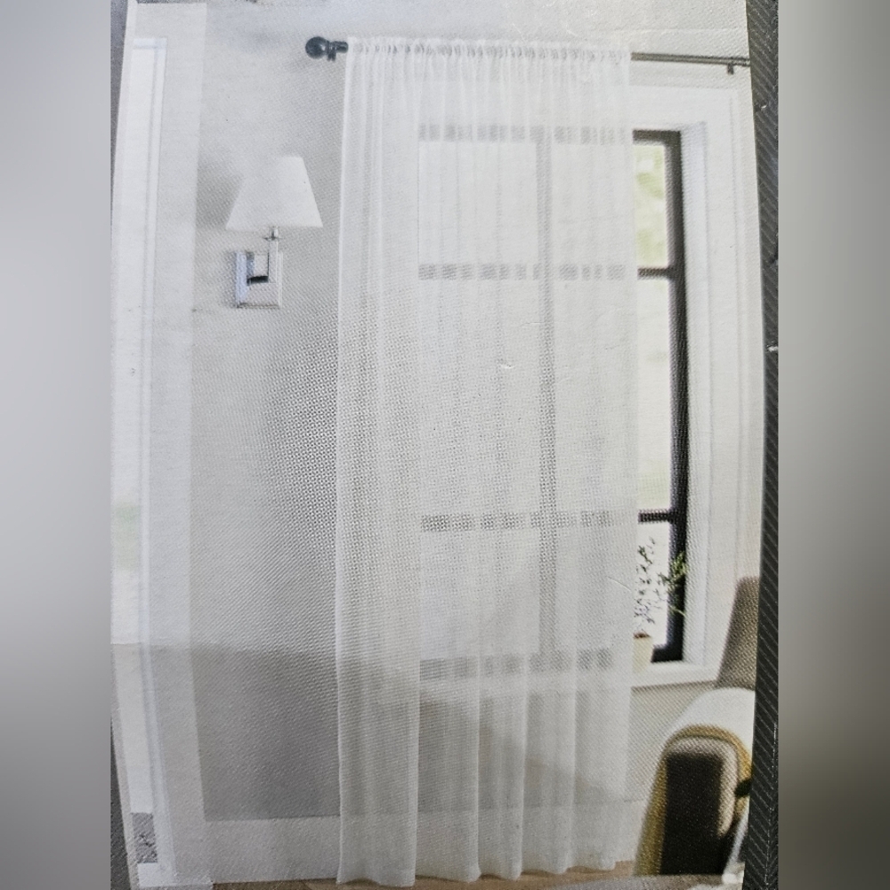 Threshold curtain